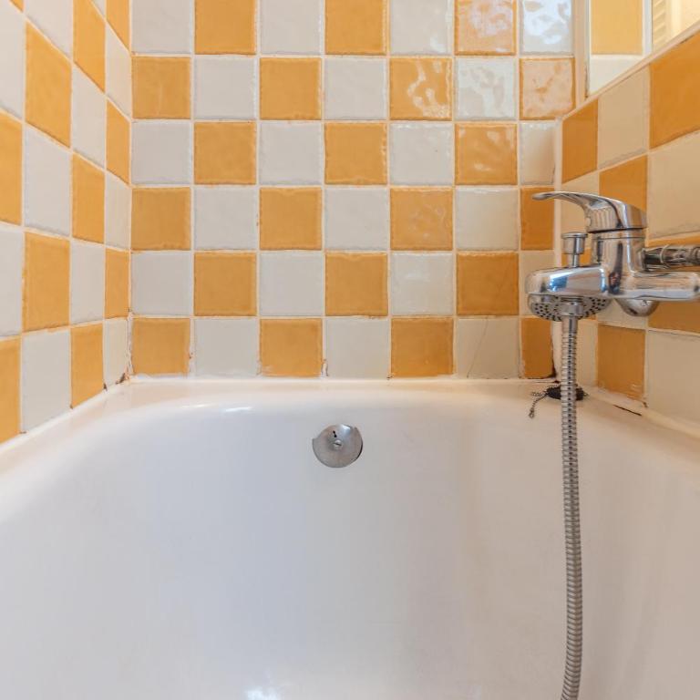 LB Vacation Rentals I Bright 1BR, Minutes from the Beach with Sea and Mountain View - Appartement 1 Chambre - 19
