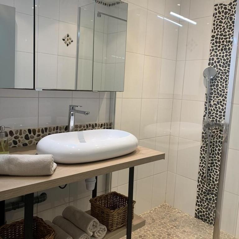 Charmant appartement 44 m2 vue mer à 350m de la plage - Appartamento con 1 Camera da Letto - 5