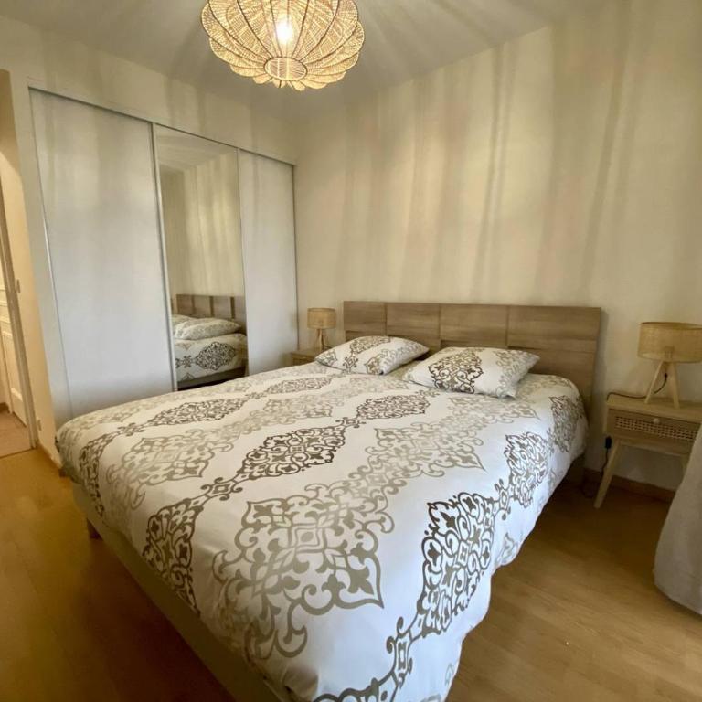 Appartement à Cambo-les-Bains, terrasse et 3 couchages - Appartement 1 Chambre - 16