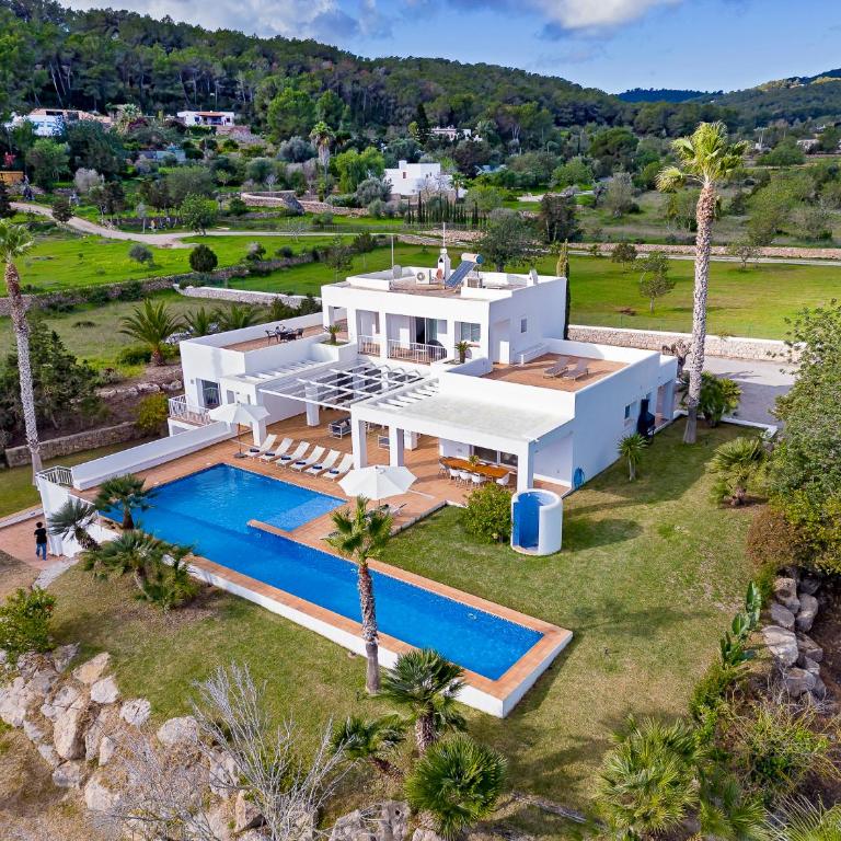 Villa near Ibiza Town sleeps 12,13 - Villa de 5 dormitorios - 3