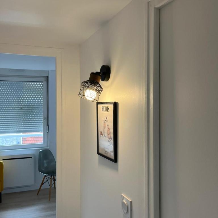Le cocon des Sacres - Two-Bedroom Apartment - 8