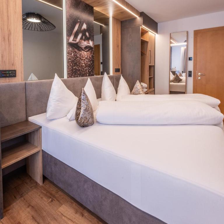 Alpinstyle Hotel Ischgl - Apartment Alpinstyle 201 - 4