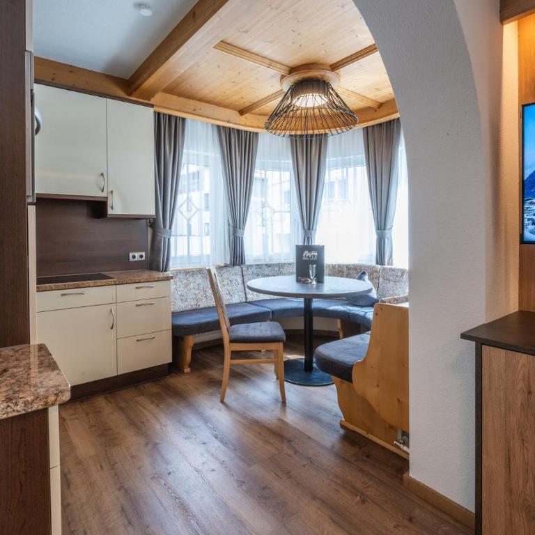 Alpinstyle Hotel Ischgl - Apartment Alpinstyle 201 - 8