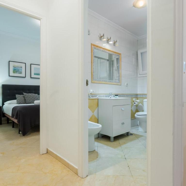 Panther Home Galera - Two-Bedroom Apartment - 28