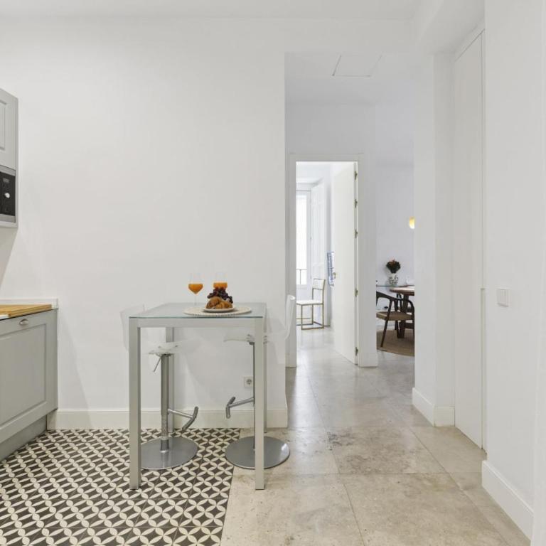 Central Madrid 2BR2BA Comfort Convenience - Apartamento de 2 dormitorios - 8
