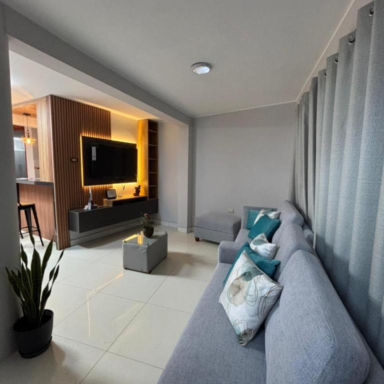 Central and brand new apartment in Huamanga - Three-Bedroom Apartment - 7