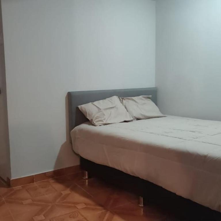 Central and brand new apartment in Huamanga - Three-Bedroom Apartment - 17