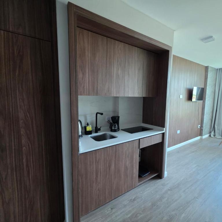 Departamento nuevo con piscina - Apartamento de 1 dormitorio - 10