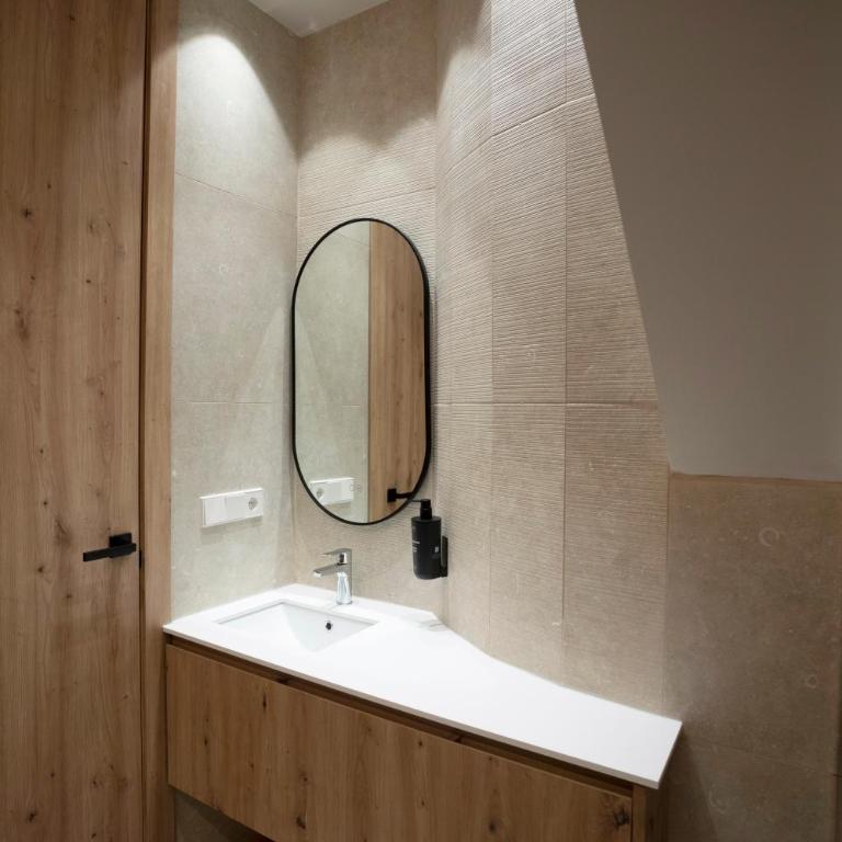 Mon Suites San Pedro - One-Bedroom Apartment - 11