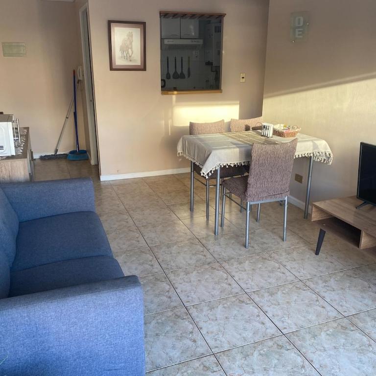 Dpto barrio República cerca Movistar Arenas - Two-Bedroom Apartment - 9