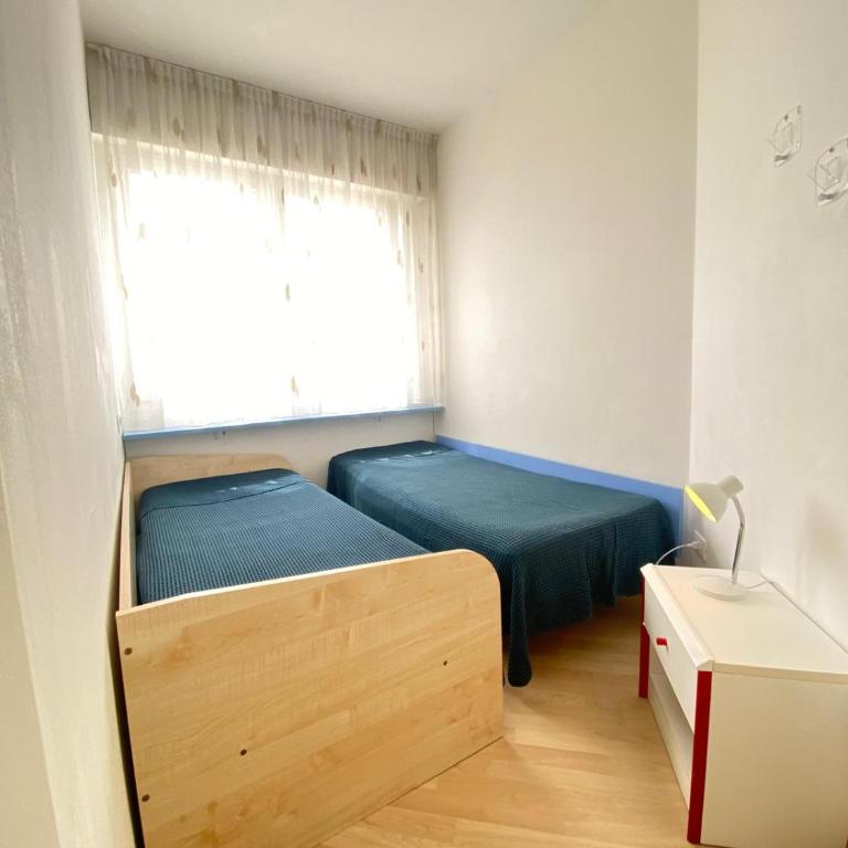Residence La Zattera - Appartamento con 2 Camere da Letto, Terrazza e Vista Mare - 10