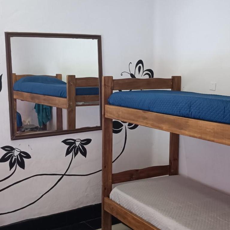 Hotel Rancho del Cerro - Bed in 6-Bed Female Dormitory Room - 1