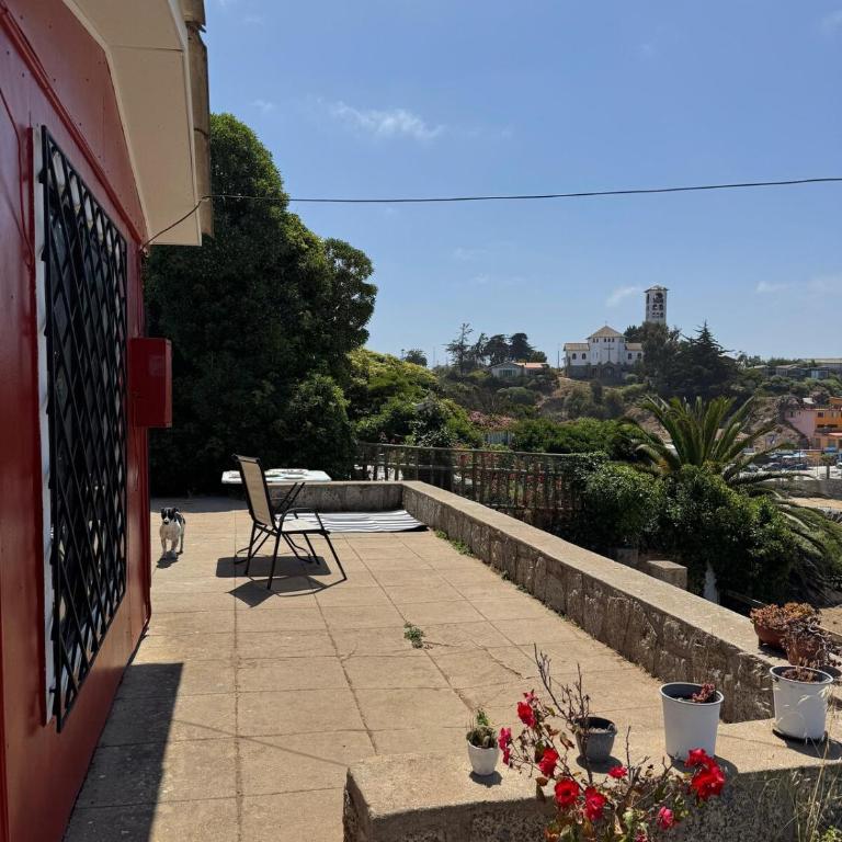 Las Cruces frente playa chica - Three-Bedroom House - 2