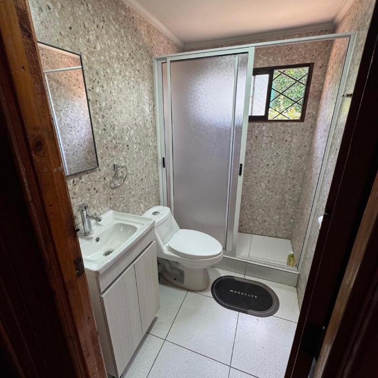 Las Cruces frente playa chica - Three-Bedroom House - 22
