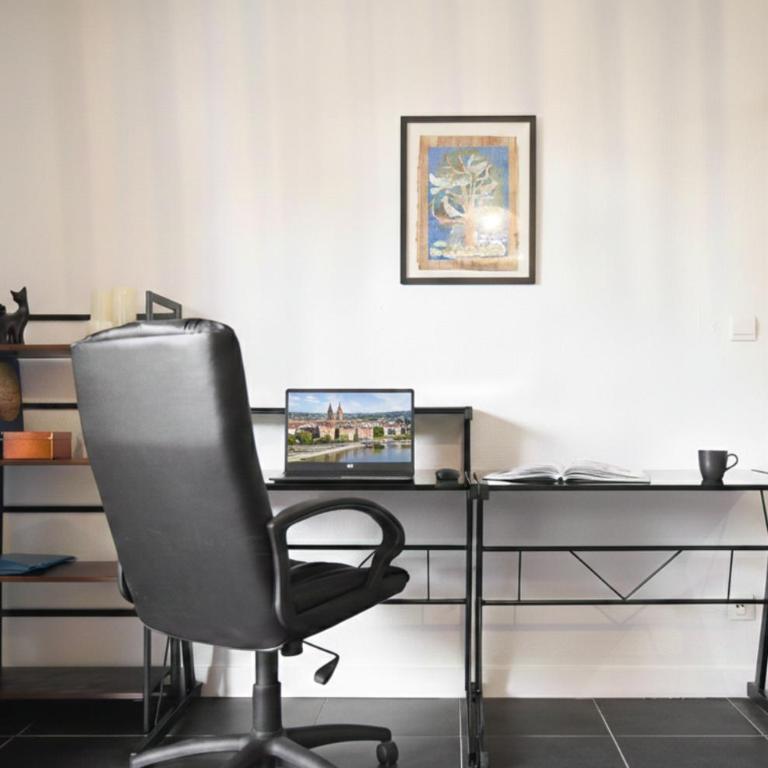 T2 Havre de paix avec Bureau & Wifi - Parking privé - Piscine & Salle sport communs - One-Bedroom Apartment - 5