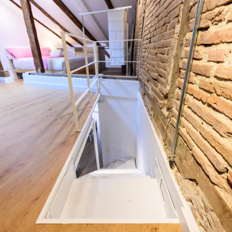 CDSR215 - Amplio y Luminoso Dúplex con Terraza en Madrid - Alquiler temporal - Maisonette - 11