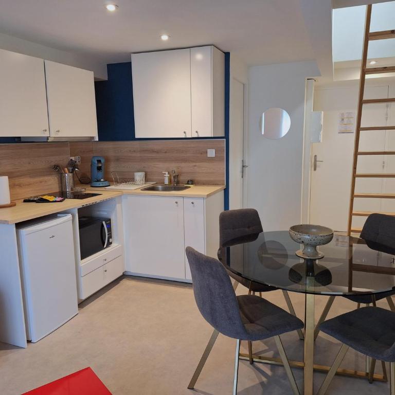 Jeny 3 - Duplex 4 pers - Wifi - 10mn Hypercentre - Lave linge - Calme - One-Bedroom Apartment - 3