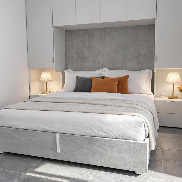 Modern Apartment near Sacro Cuore Hospital - Neɡrar - Appartamento Superior con 1 Camera da Letto e Balcone - 8
