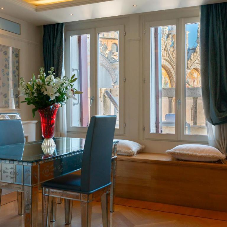 Canaletto Luxury Suites - San Marco Luxury - Suite con Terrazza e Vista Piazza San Marco - 9