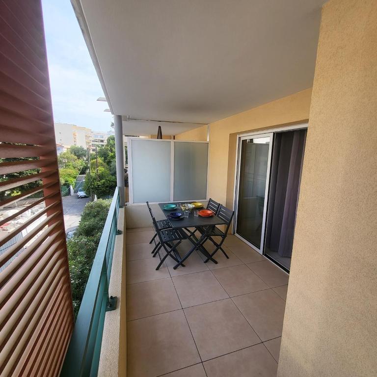 Superbe appartement Juan-les-Pins, parking - Apartment mit 2 Schlafzimmern - 15