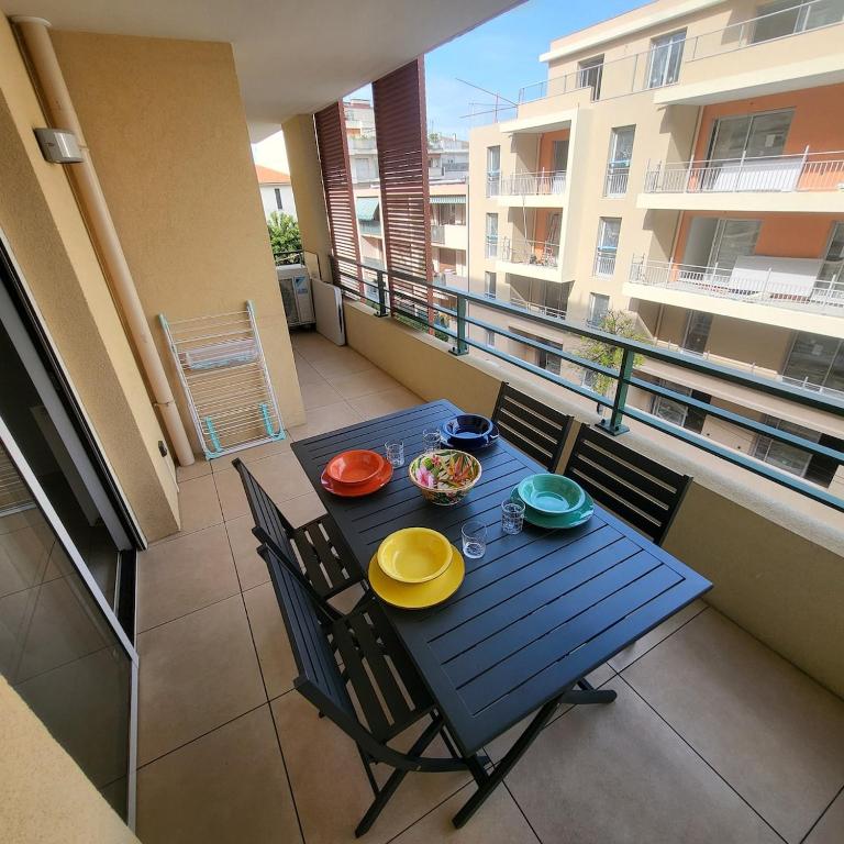 Superbe appartement Juan-les-Pins, parking - Apartment mit 2 Schlafzimmern - 23