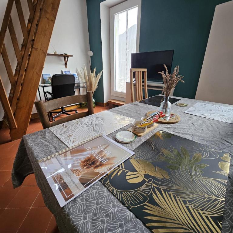 Maison dans village Tibétain - arrière pays nicois - Casa con 1 dormitorio - 5