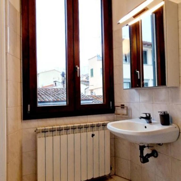 GreenSuite - One-Bedroom Apartment - 2