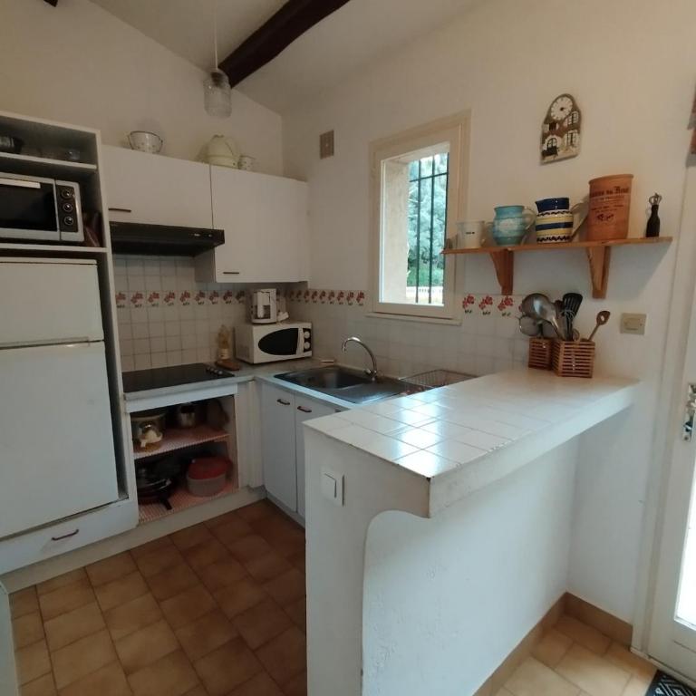 Le petit Mas - Two-Bedroom House - 5