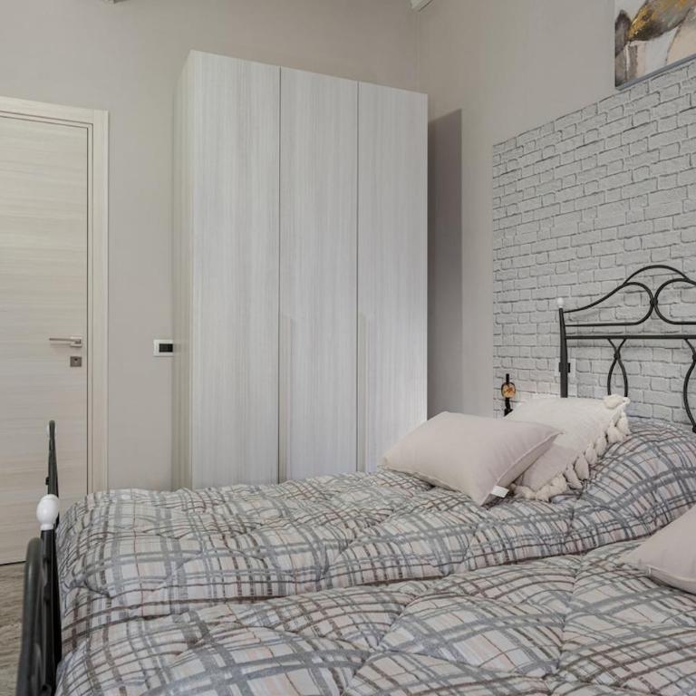 Bici gratis e Wi-Fi a 5 Min dal Ducale - Appartamento con 2 Camere da Letto - 14