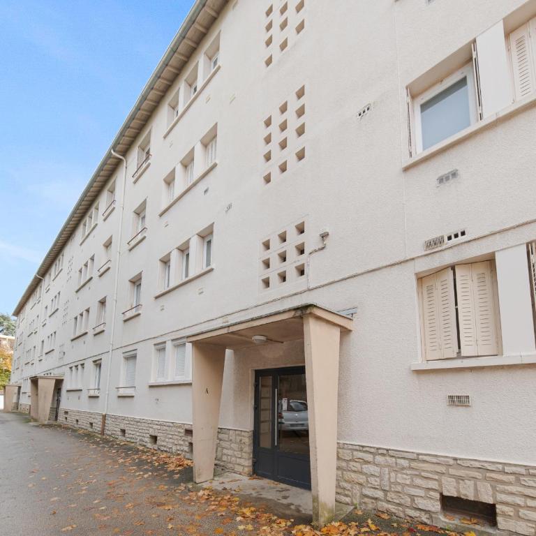 Le Bel Hugo Parking GRATUIT - Appartamento con 3 Camere da Letto e con Balcone - 4