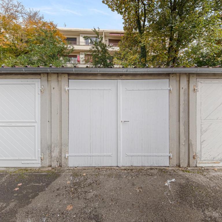 Le Bel Hugo Parking GRATUIT - Appartamento con 3 Camere da Letto e con Balcone - 18