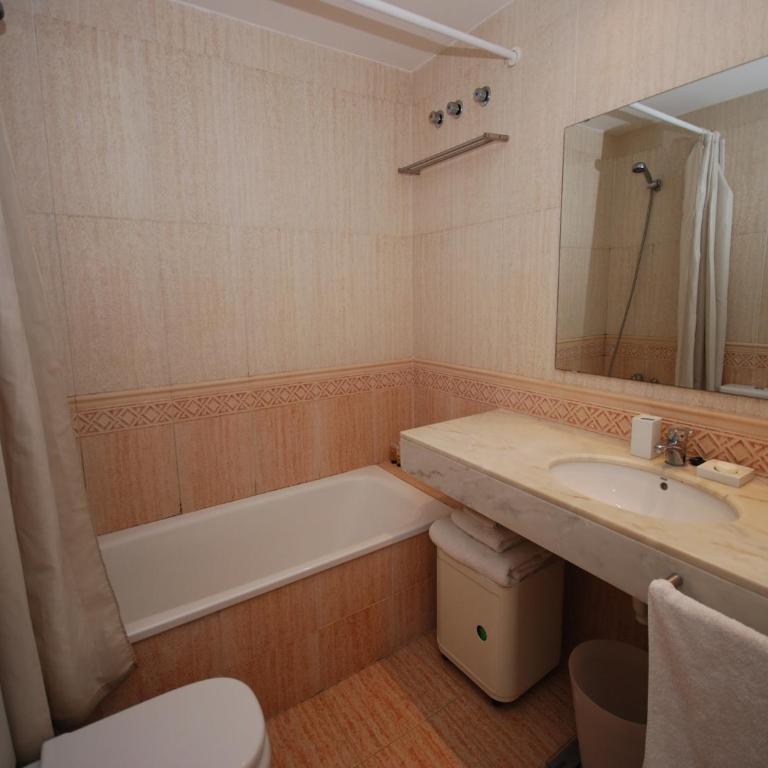 Apartment in Sant Feliu near the Beach - Apartamento de 2 dormitorios - 17