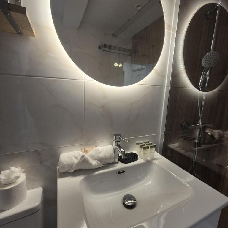 1A157 Coqueto apartamento en Gijón By R2R - Apartamento de 3 dormitorios - 9