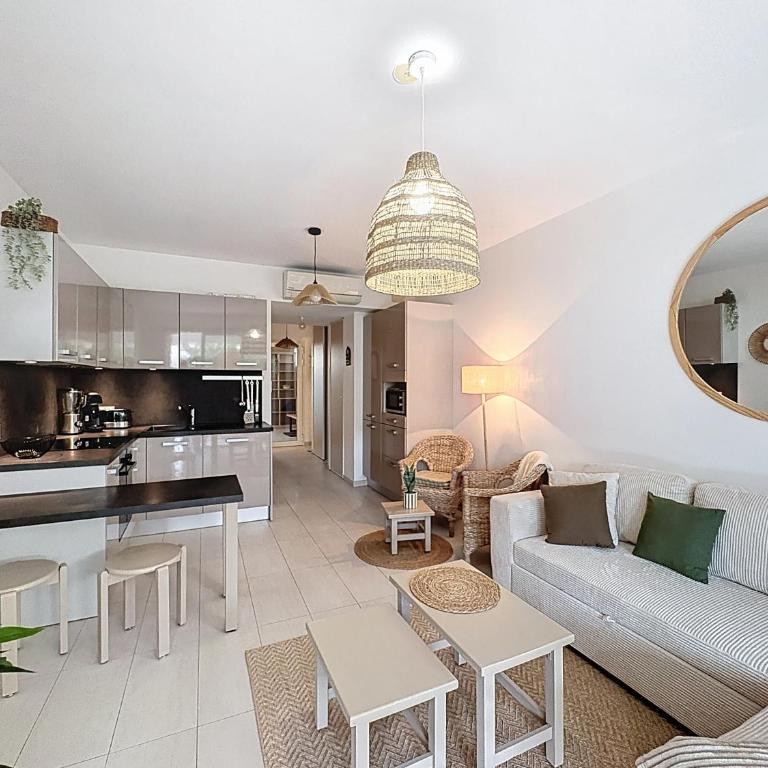 Appartement à proximité de la plage de Calvi - Apartment mit 2 Schlafzimmern und Terrasse - 3