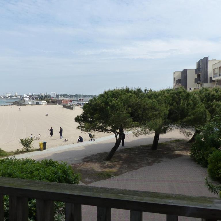 Studio balcon vue mer- Face plage des Minimes- La Rochelle - Monolocale - 2