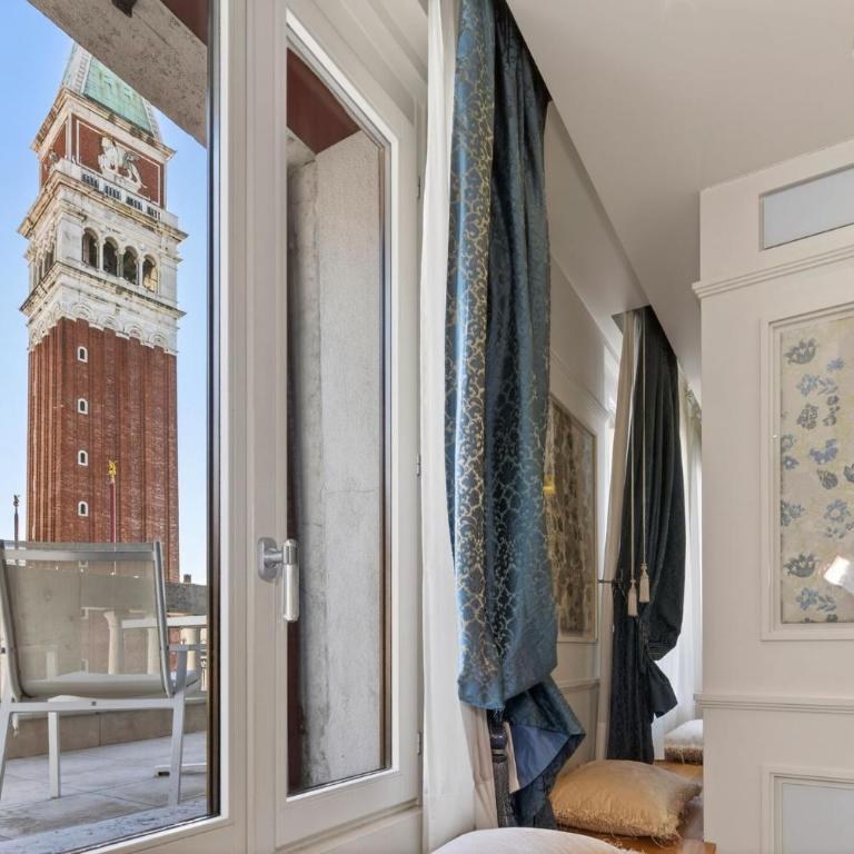 Canaletto Luxury Suites - San Marco Luxury - Suite con Terrazza e Vista Piazza San Marco - 22