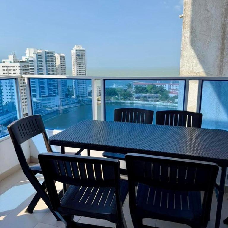 Palmera Beach - Two-Bedroom Deluxe Apartment with Balcony - 11