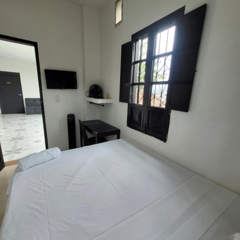 Hotel Capilla del sol - Habitación Doble Estándar - 5