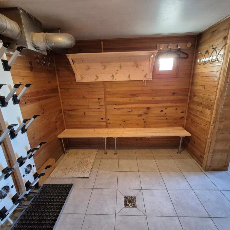Chalet individuel 10 pers., sur les pistes, Wi-Fi - FR-1-455-242 - Chalet - 18
