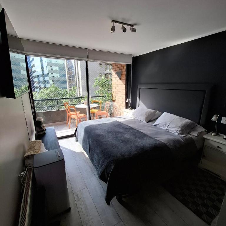 Excellent, financial center - Two-Bedroom Apartment with Terrace - 1