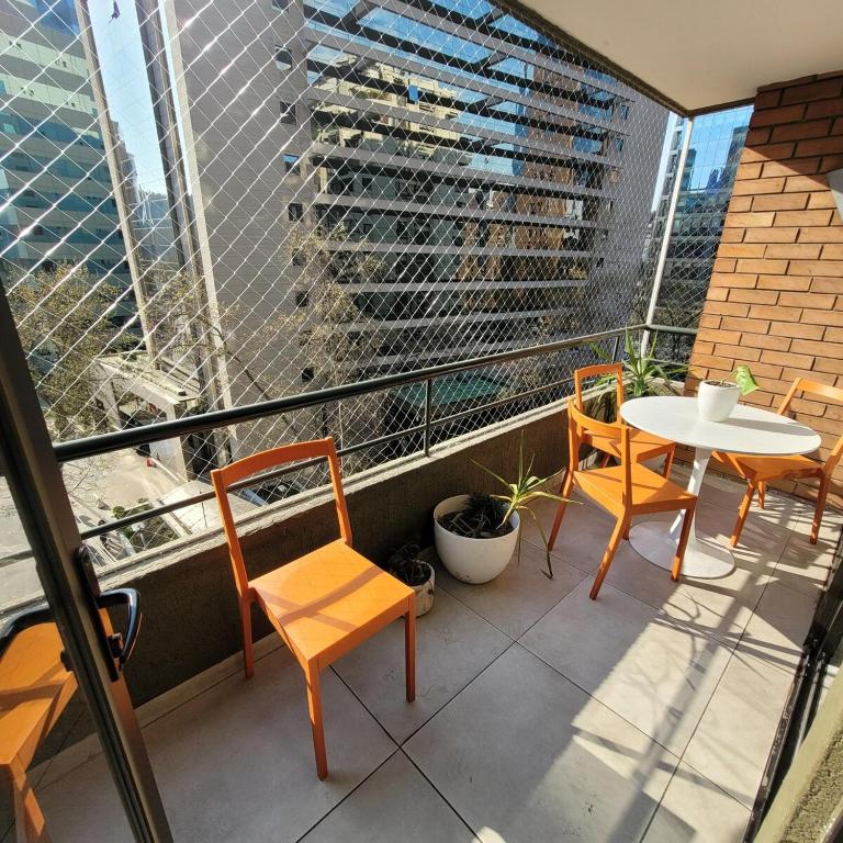 Excellent, financial center - Two-Bedroom Apartment with Terrace - 18