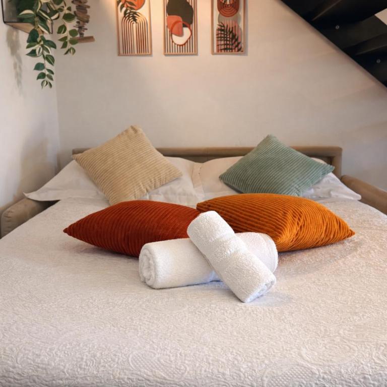 Suede Loft Retreat, Charm, Relax Private Parking - Villa con 1 Camera da Letto - 13