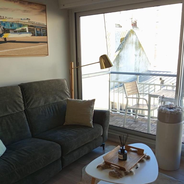 Apartment with balcony near the beach - Apartamento - 2