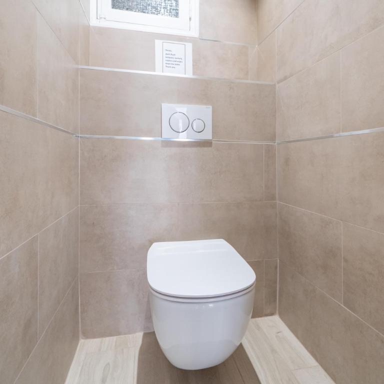 3 pièces rénové en bord de mer - Terrasse - Appartement 2 Chambres - 23