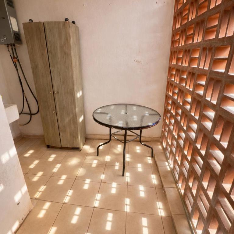 Depa Centrico en Monterrey - Two-Bedroom Apartment - 17