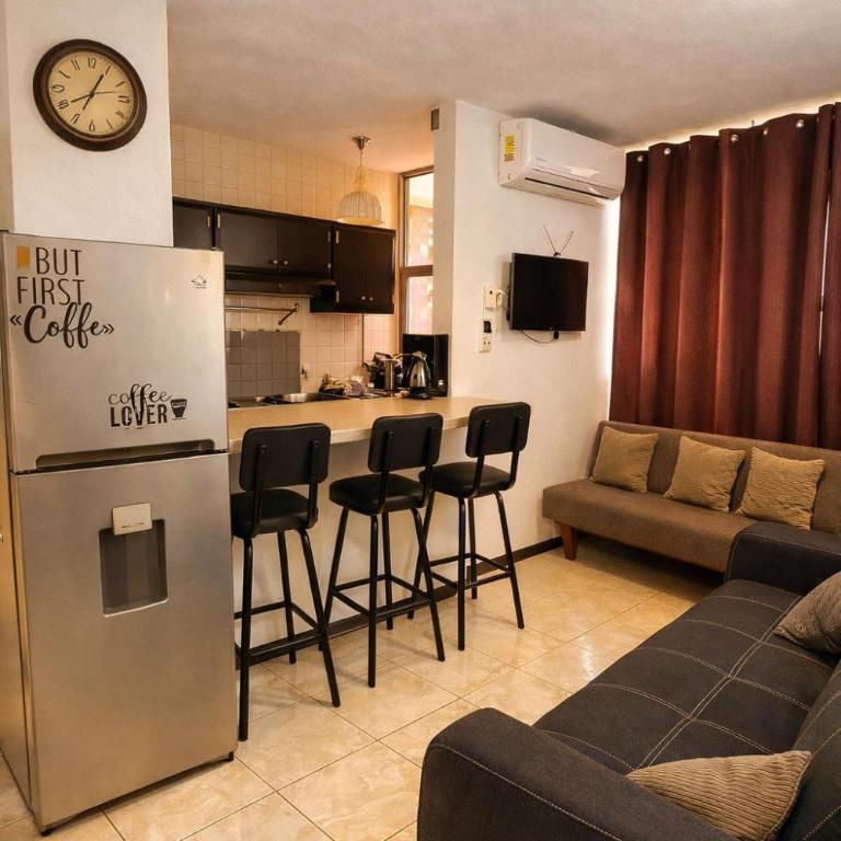 Depa Centrico en Monterrey - Two-Bedroom Apartment - 3