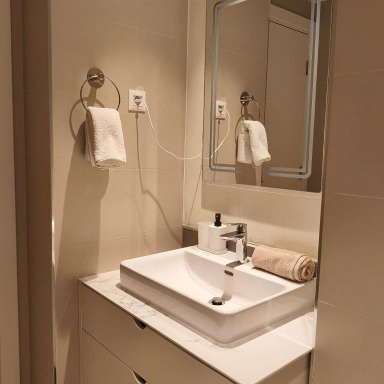 Belgrade Waterfront Cozy Studio - Studio sa Bračnim Krevetom (Queen-size) - 11