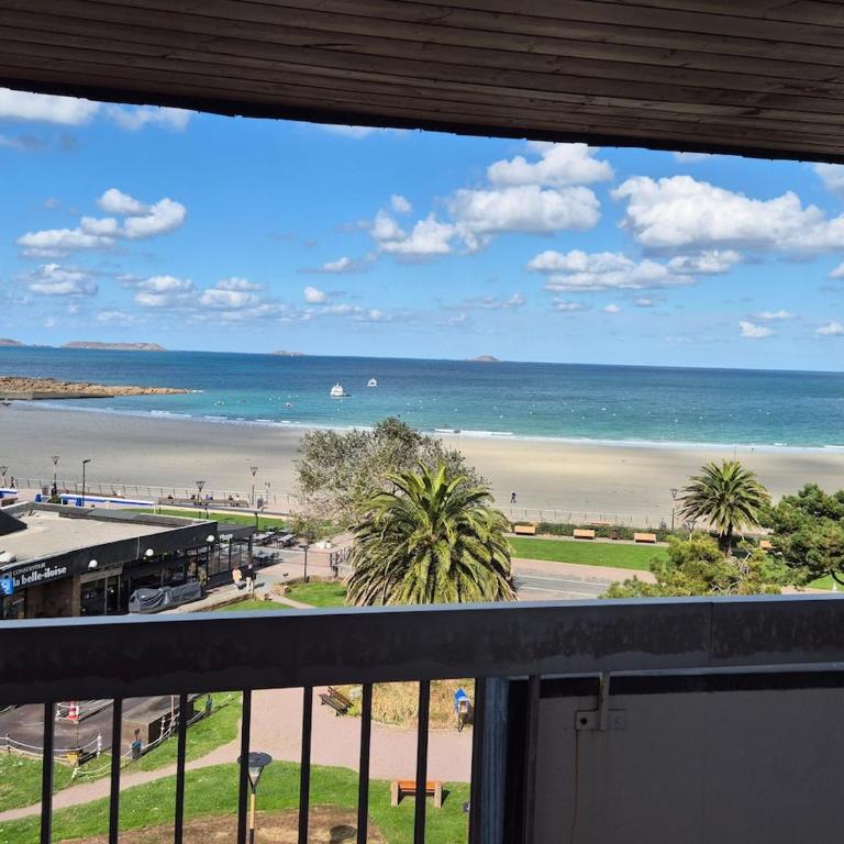 appartement confortable au dernier étage avec vue mer et plage - Apartamento de 3 dormitorios - 37