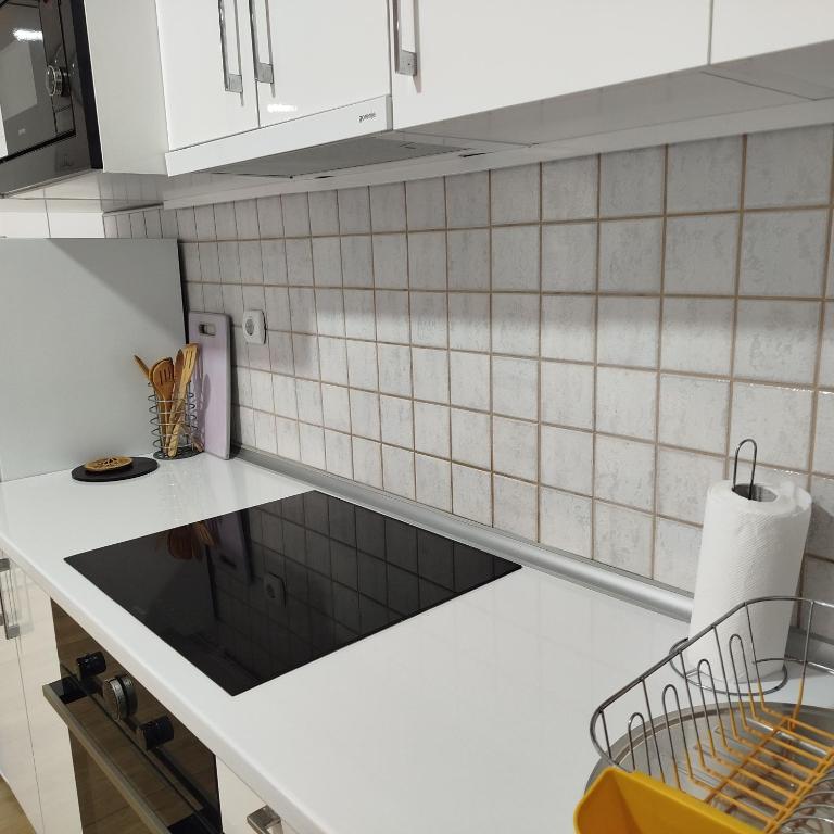Cera luxe apartment - One-Bedroom Apartment - 12