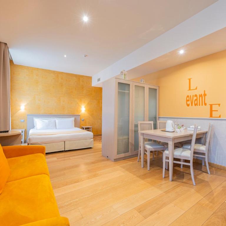 Residenza Palazzo Negri - Monolocale con Balcone e Vista Città - 1